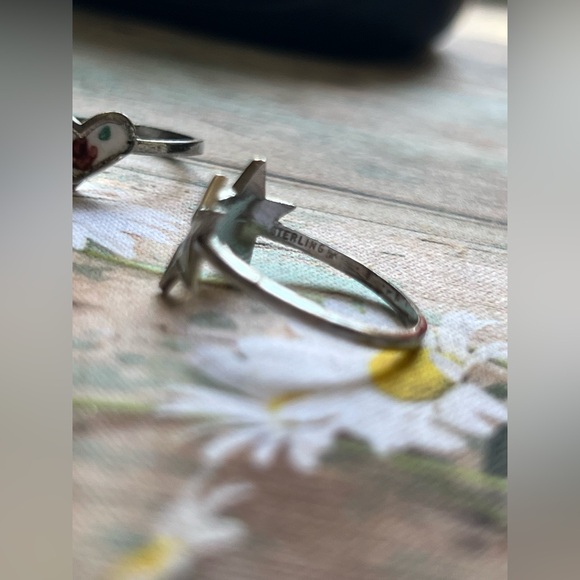 Silver Heart and Star Ring Set - Picture 5 of 6